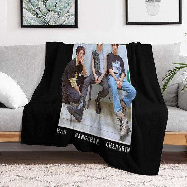 3RACHA Stray Kids Vintage Retro Band Style 90s Throw Blanket