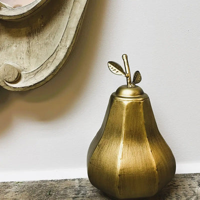 GOLDEN PEAR TABLE DECOR