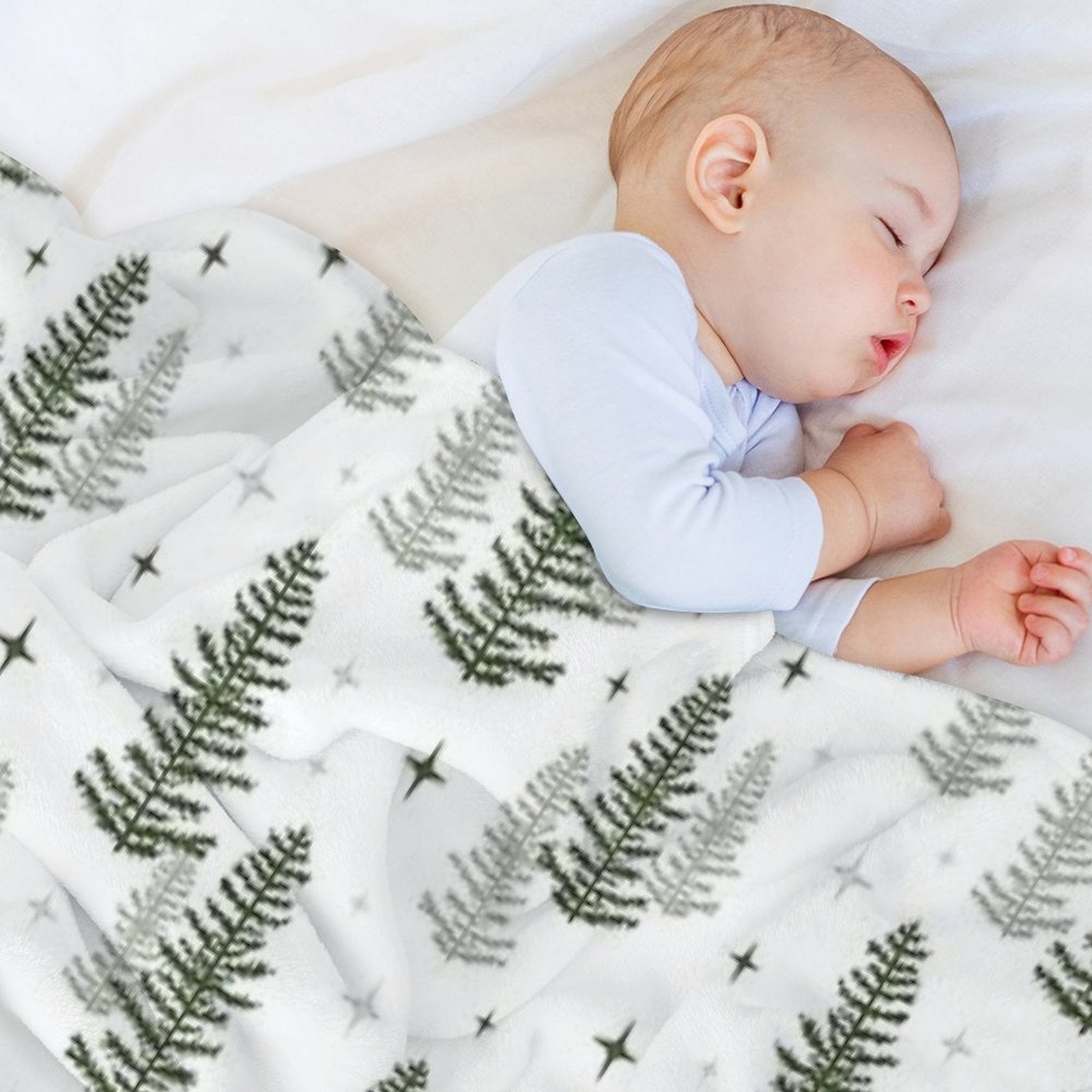 Christmas Night with Green Trees Quick-dry Throw Blanket
