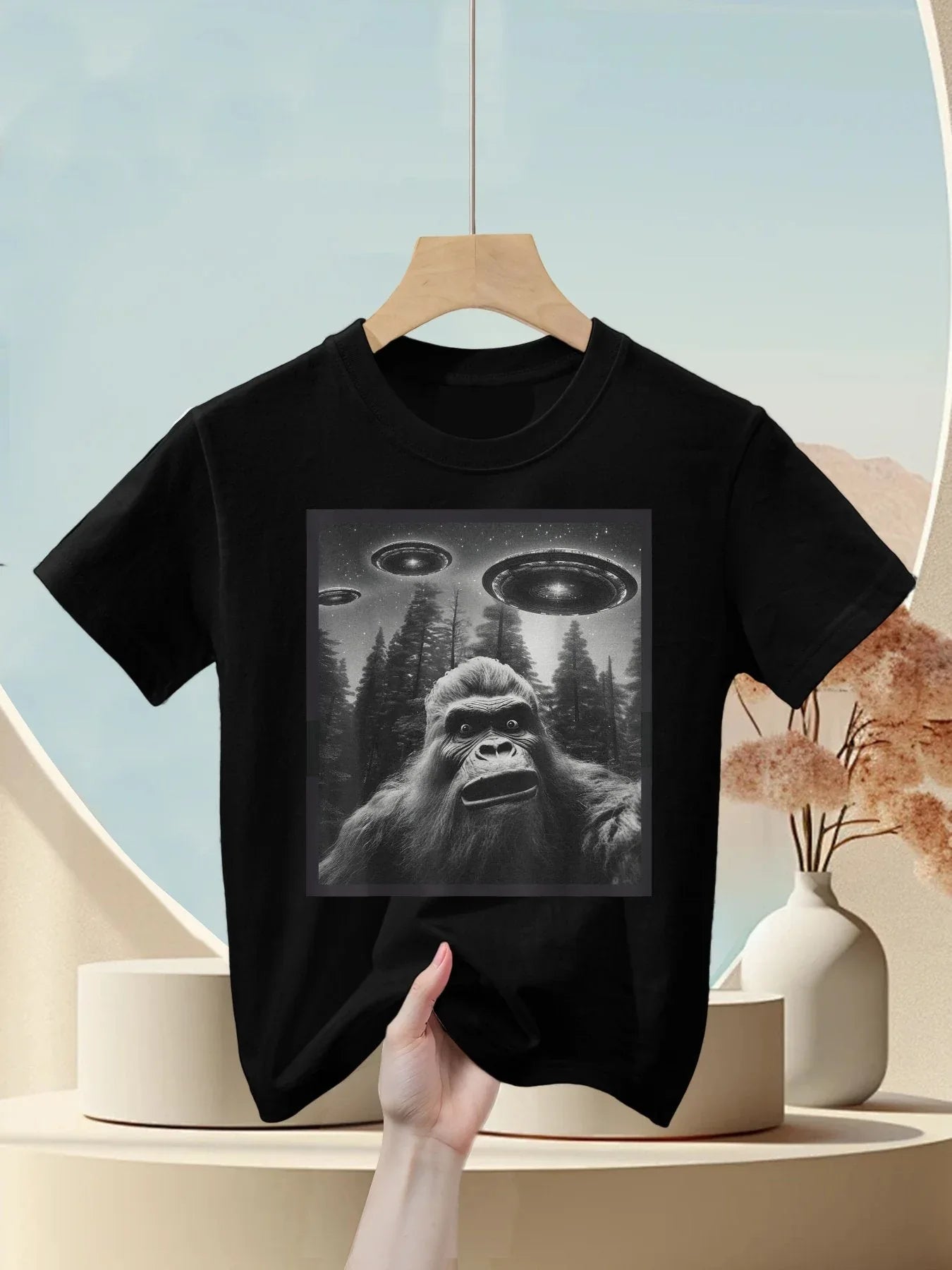 CAT Funny Graphic For Men Women Bigfoot Sasquatch Alien UFO Kids T-Shirt