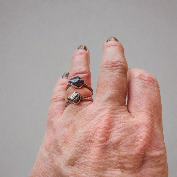 Raw Elite Shungite Ring – Grounding Shield for Calm | By Blackbird & Sage