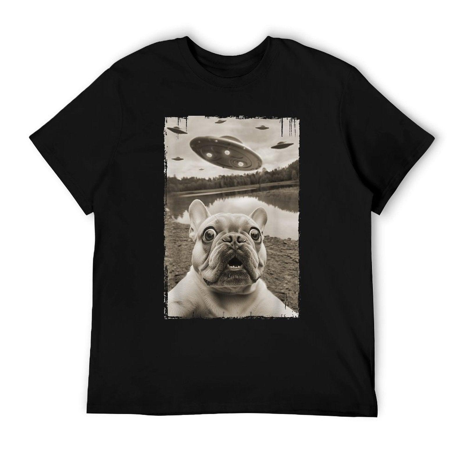 French Bulldog And UFO - Funny UFO And French Bulldog Selfie T-Shirt