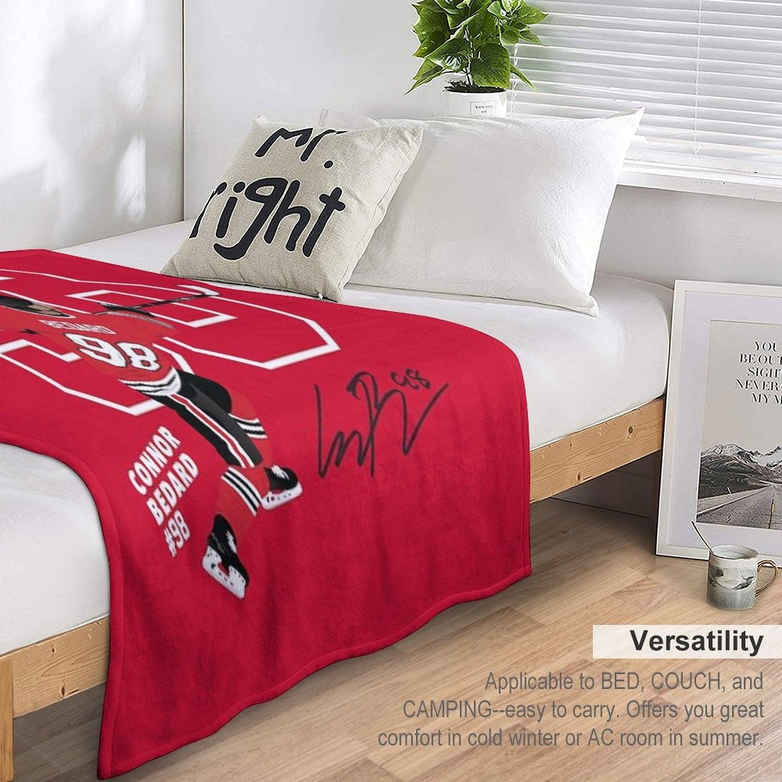 Connor Bedard Blackhawks #98 Signature Art Throw Blanket