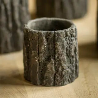 Round Concrete Pot with Bark Motif
