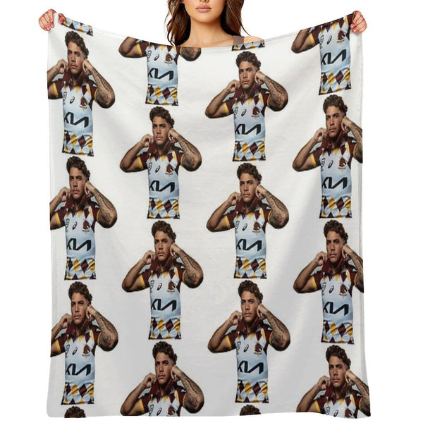 Reece Walsh Broncos Hot Photo Jersey Lightweight Throw Blanket