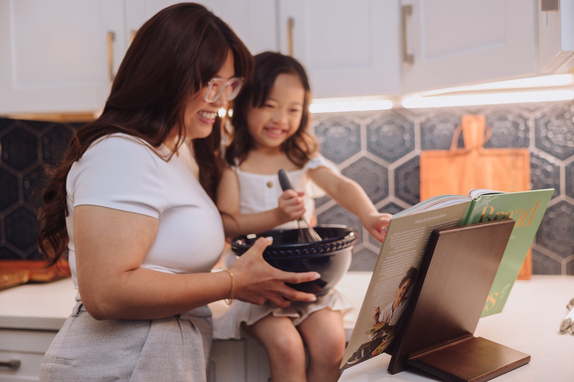 Cookbook Tablet Stand Picnic Time Family of Brands