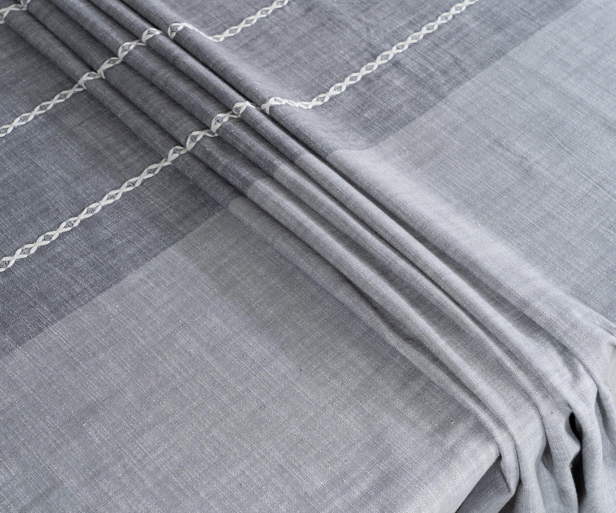 Striped Tablecloth - Tassel Tablecloth