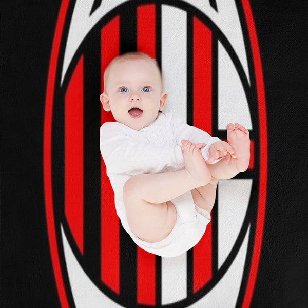 AC Milan Classic . Lightweight Throw Blanket