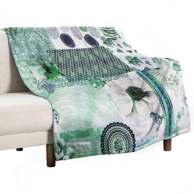 Floreal Patchwork-like Pattern Compact Throw Blanket