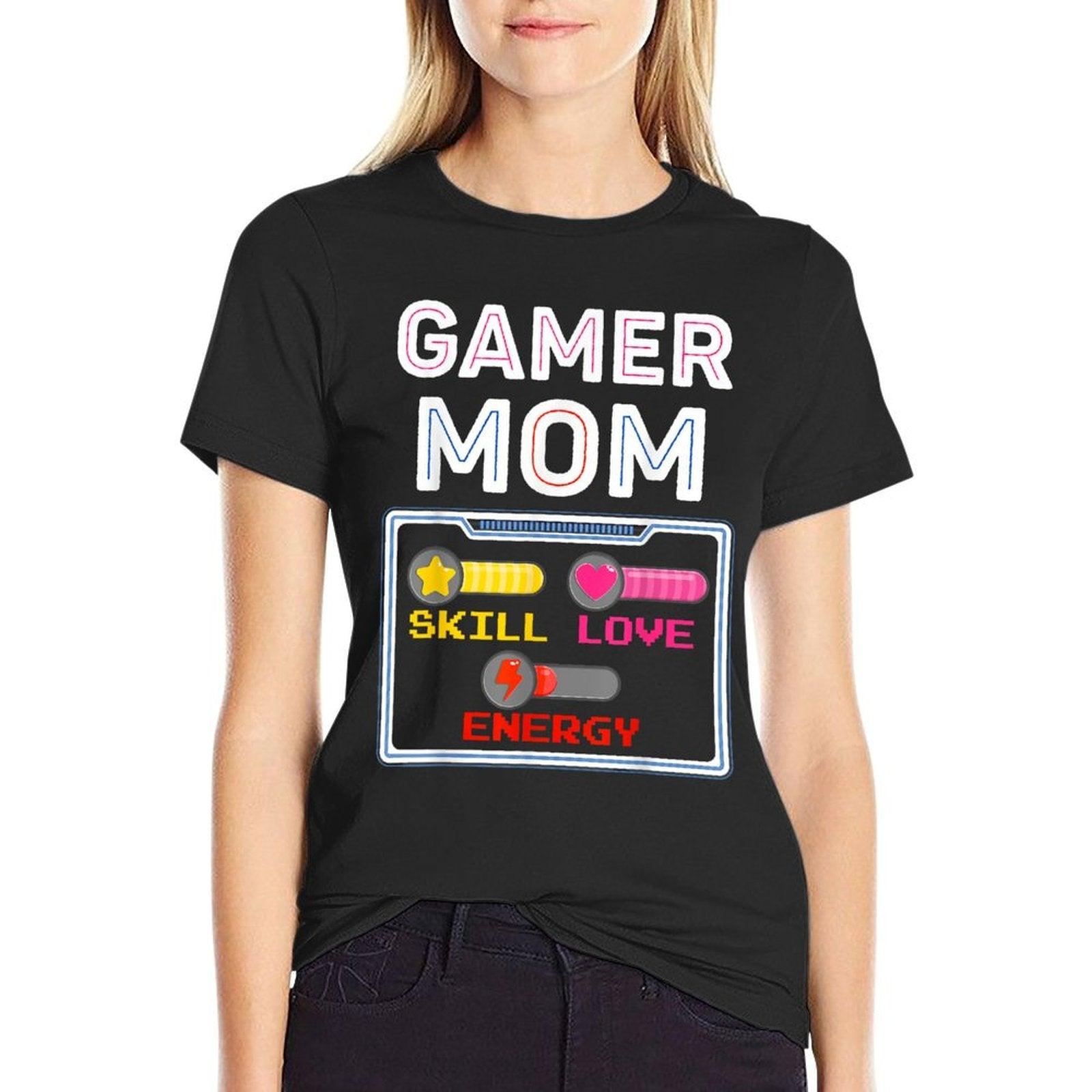 Video Gamer Mom Gaming Lovers Boy Girl Birthday Gamer T-Shirt