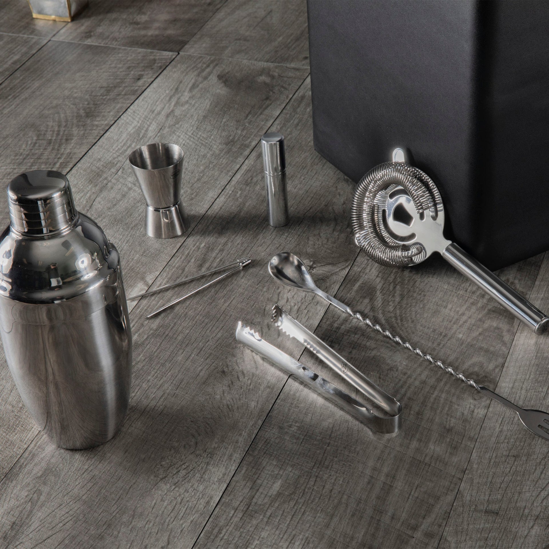 Manhattan Cocktail Case Picnic Time Family of Brands