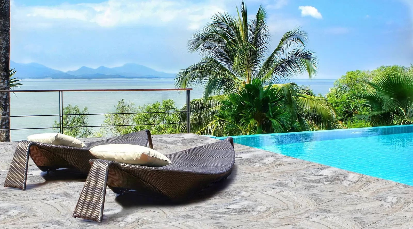 Alaska Silver Travertine Pattern Tumbled Pavers - Full Truckload