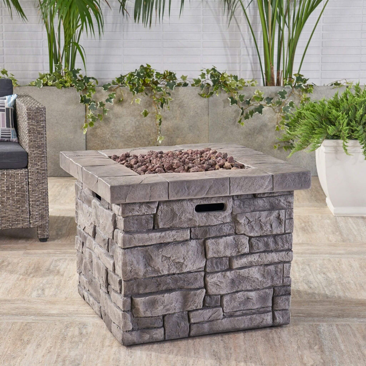 30-Inch Modern Outdoor 40K BTU Steel Frame Propane Fire Table With Lava Rocks (SAK12756)