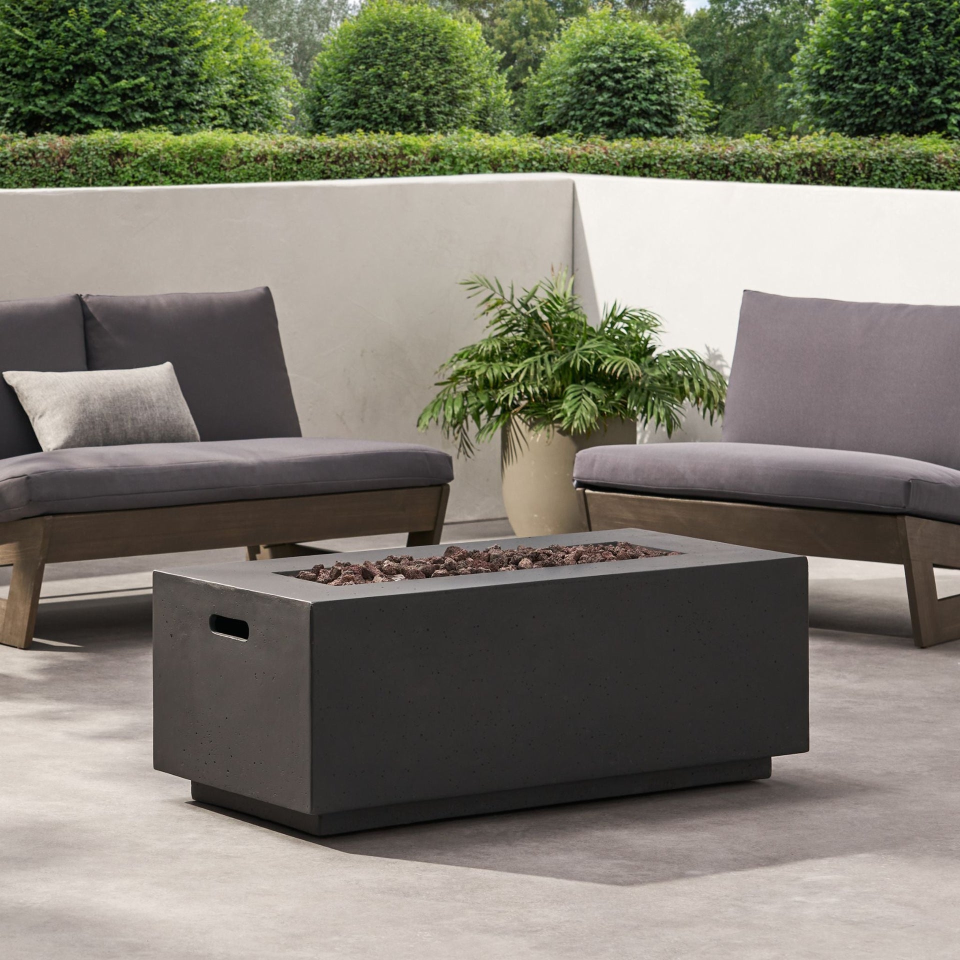 Premium Outdoor Contemporary 40K BTU Rectangular Propane Gas Fire Pit Table (SAK96153)