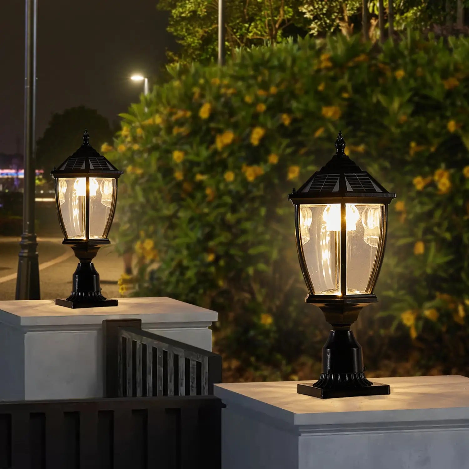 Aluminum Solar Lights Lanterns LED 2-Pack for Outdoor Pathways and Gardens