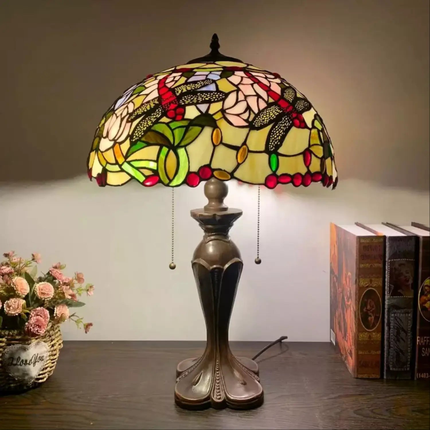 American Glass Tiffany Lamp | Tabletop