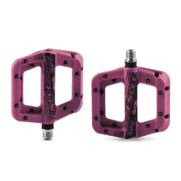 Anti-Vibration Mountain Bike Pedal Anti-Skid Lightweight Nylon Fiber Bicycle Pedal Board High-Strength Anti-Skid Bicycle Pedal New Nylon Fabric Anti Slip Durable Mountain Bike Flat Pedals