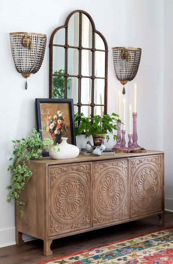 Antique Gold Crystal Wall Sconce with Vintage Chain Shade