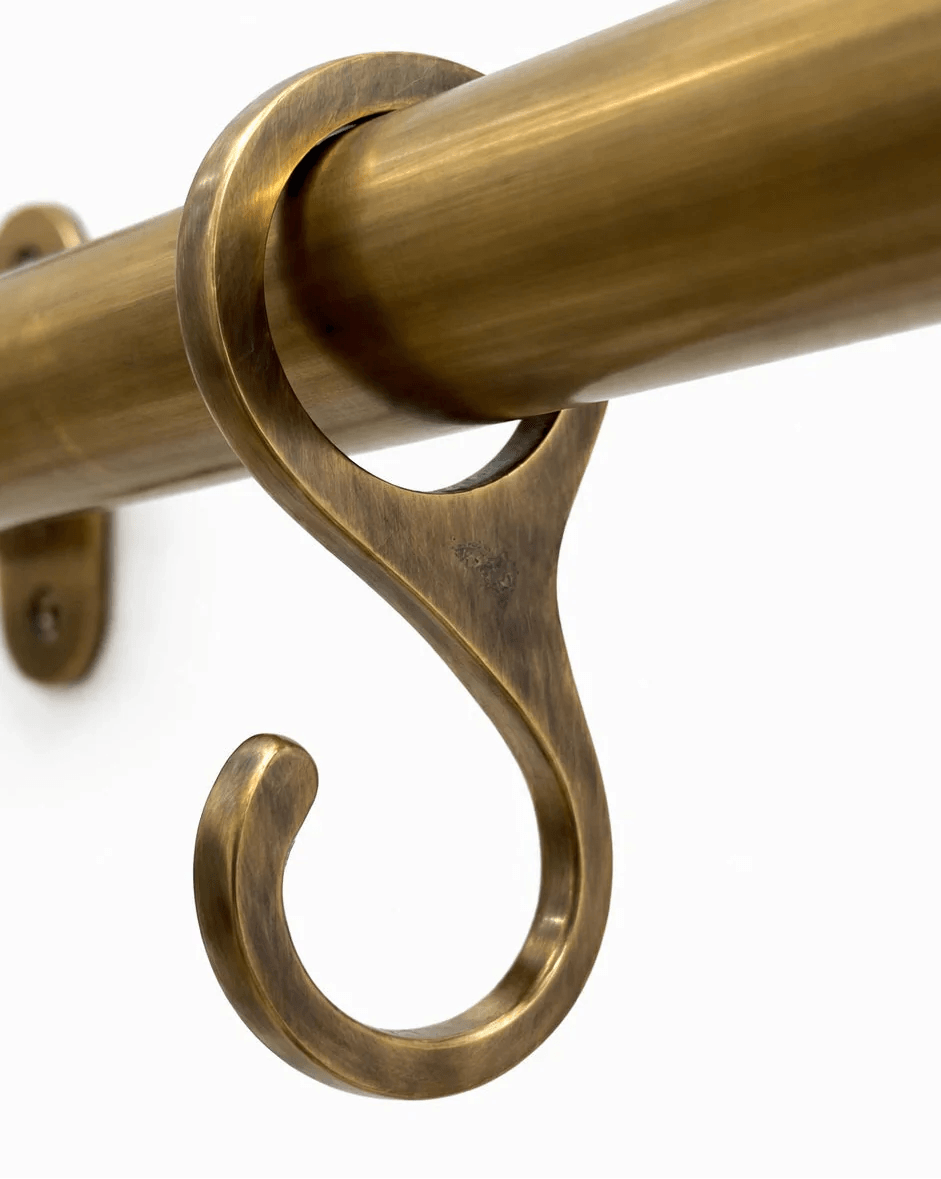 Pot Rail – Antique Brass
