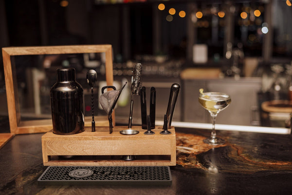 Old Fashioned Bar Set Picnic Time Family of Brands