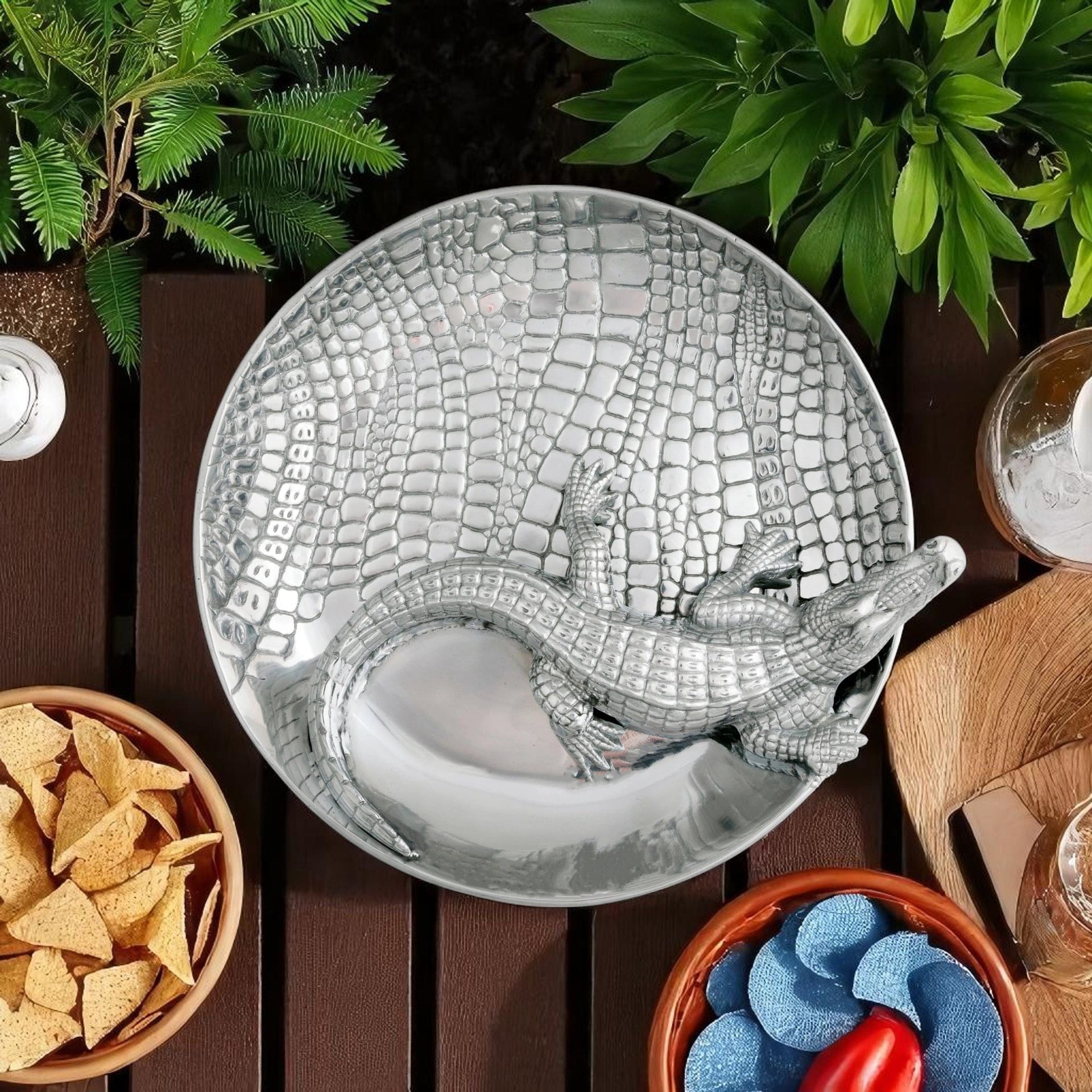 Alligator Chip and Dip Arthur Court Designs