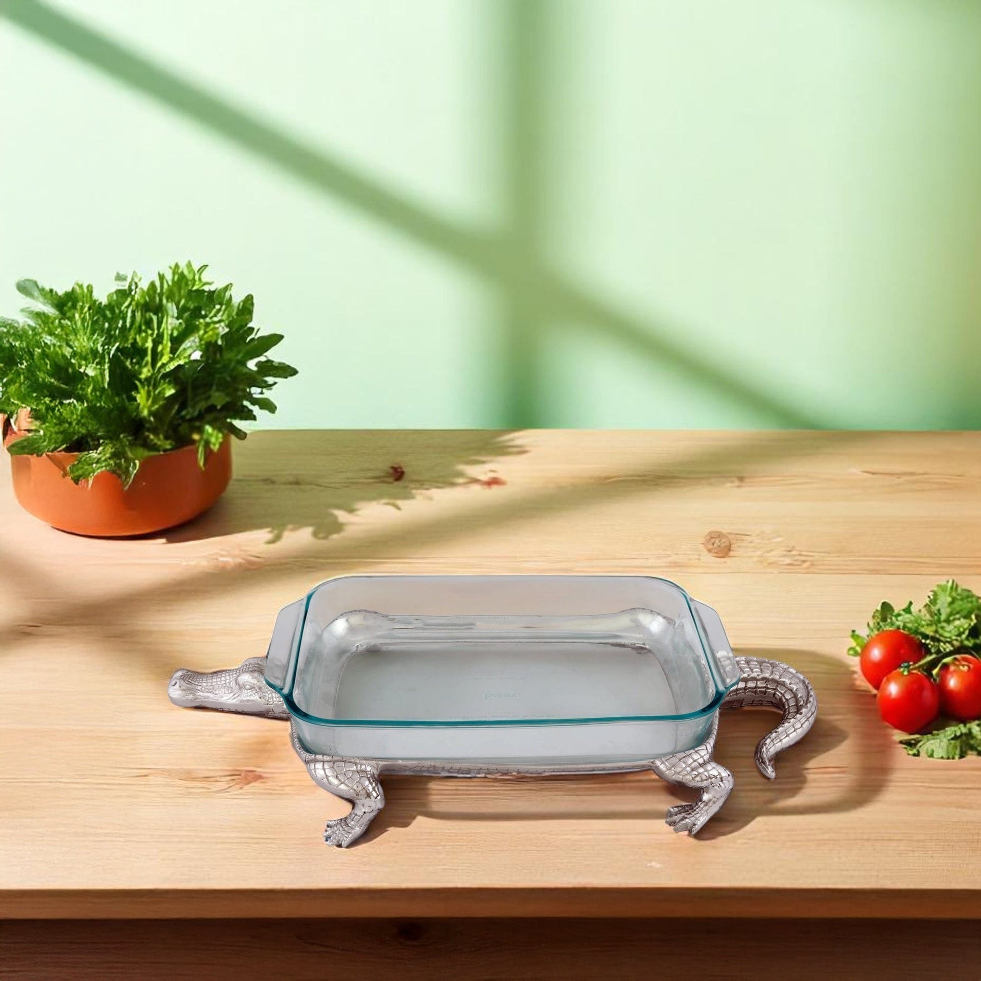 Alligator Pyrex Holder 3qt Arthur Court Designs