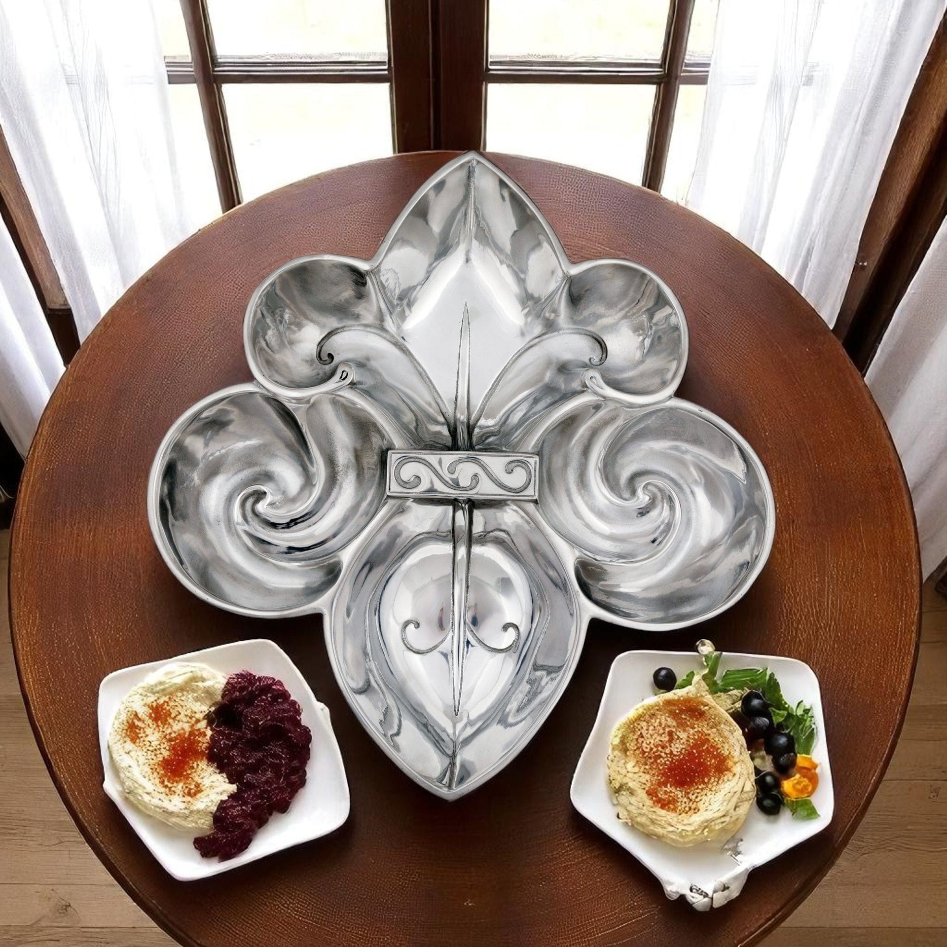 Fleur De Lis Serving Bowl 4 Compartment Arthur Court Designs