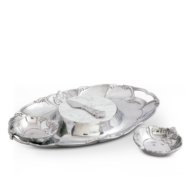 Fleur-De-Lis Tray Entertainment