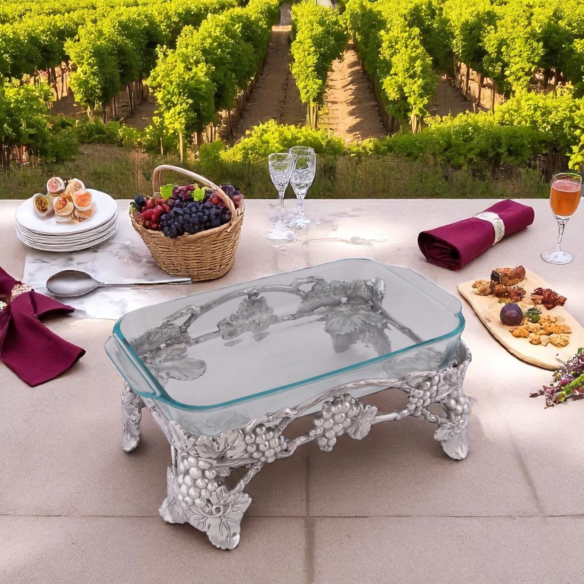 Elevated Grape Pyrex Holder 3qt Arthur Court Designs