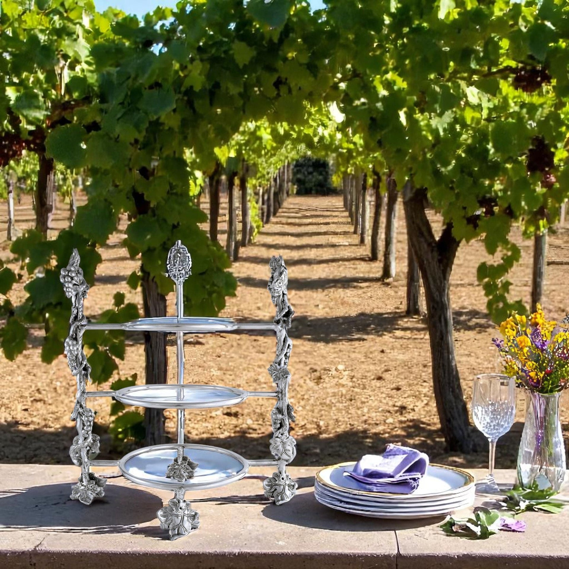 Grape Dinner Plate Caddy Arthur Court Designs