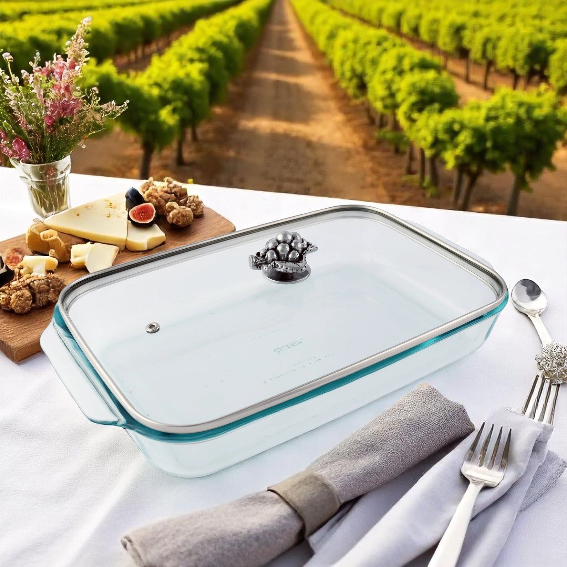Grape Lid with Pyrex 3 quart Baking Dish Arthur Court Designs