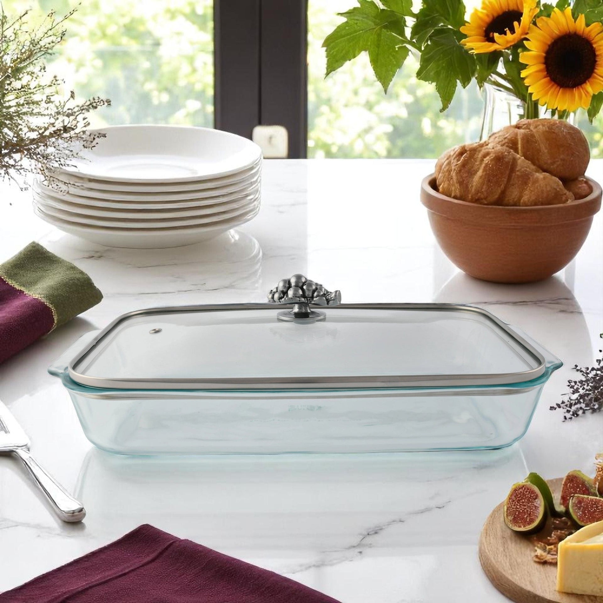Grape Lid with Pyrex 3 quart Baking Dish Arthur Court Designs