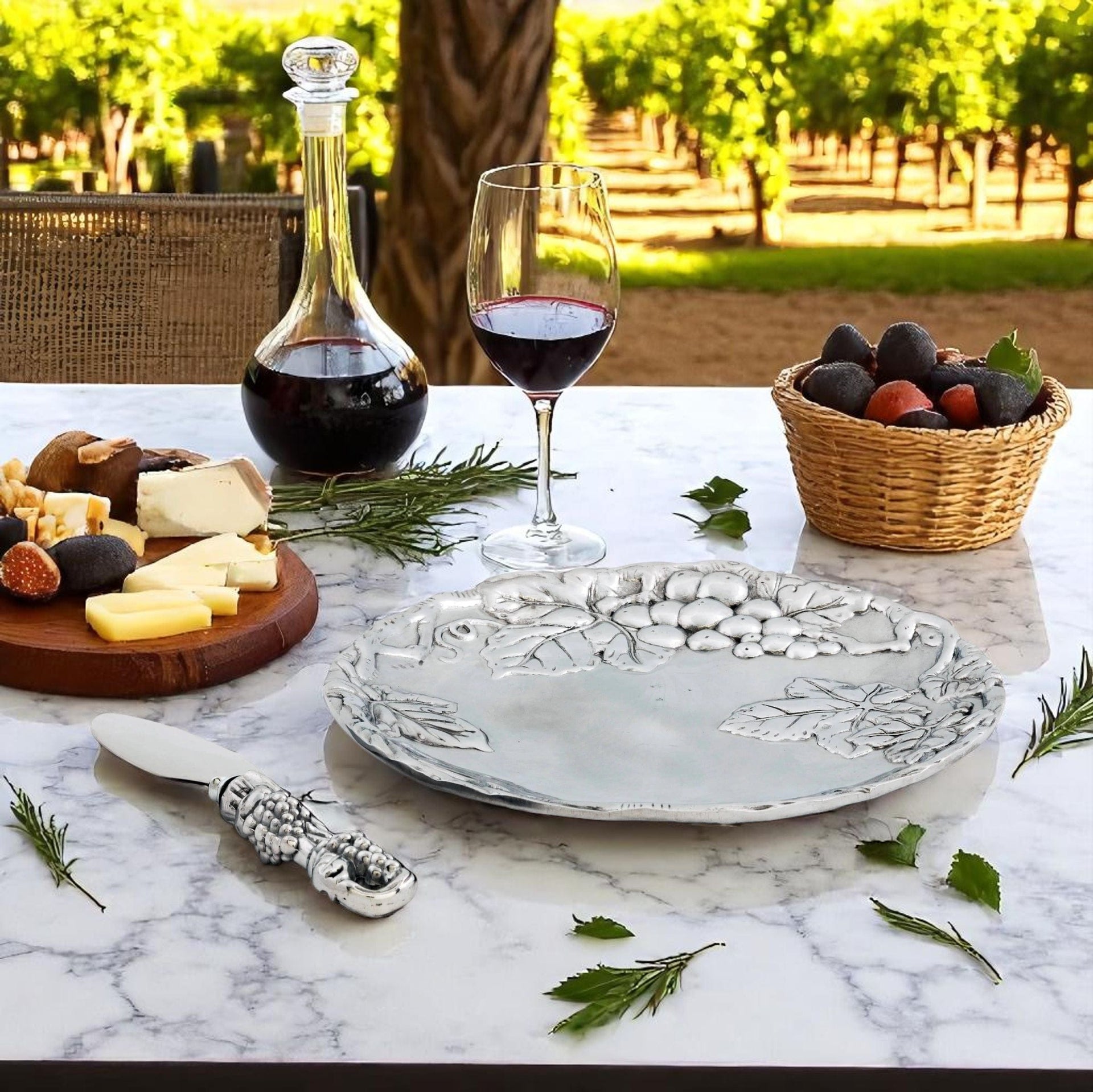 Grape Plate with Server Arthur Court Designs