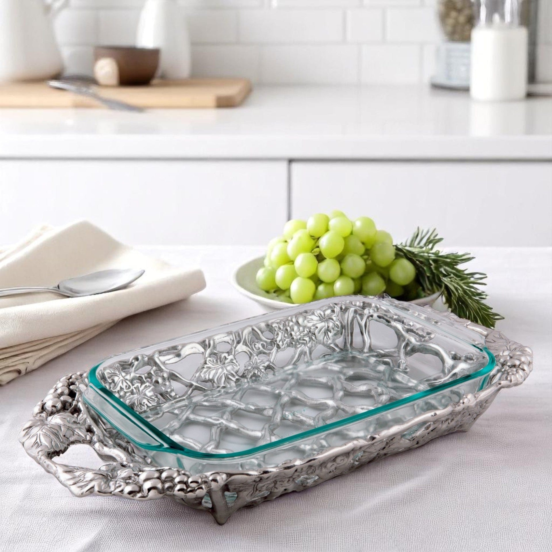 Grape Pyrex Holder 3qt Arthur Court Designs