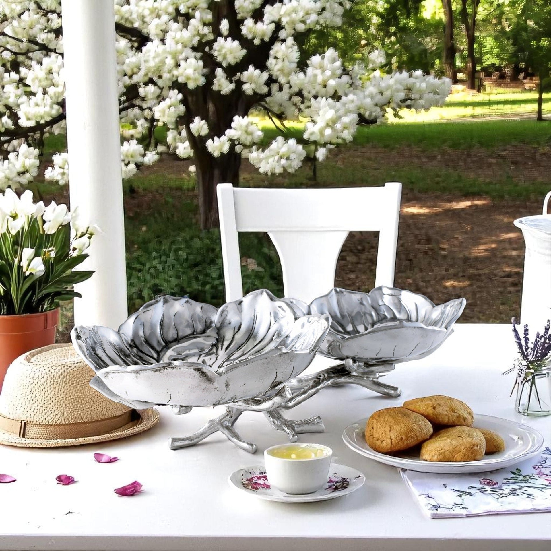 Magnolia 2-Bowl Bowl Arthur Court Designs