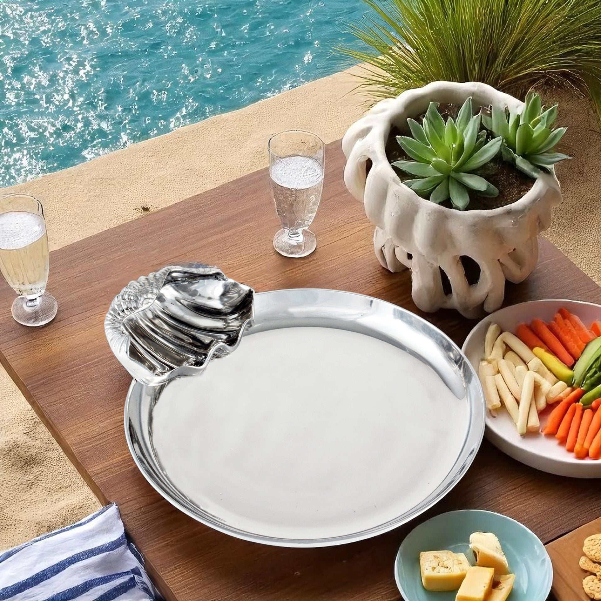 Clam Chip and Dip Arthur Court Designs