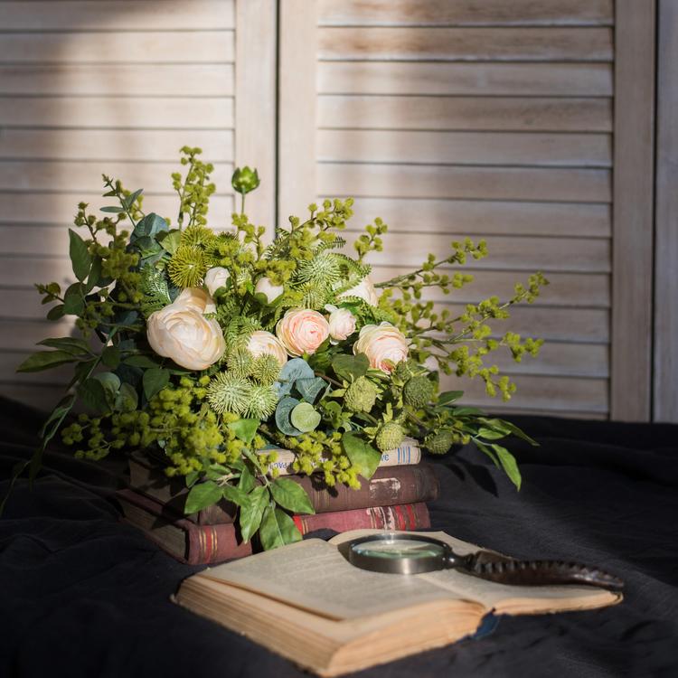 Artificial Flower Bouquet Greenery White Rose Bouquet 13