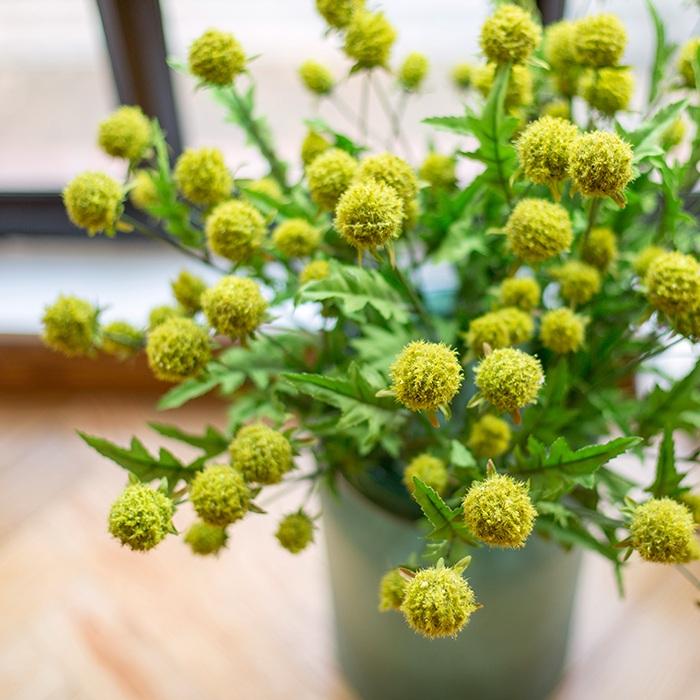 Faux Silk Artificial Flower Pompom Stem 28