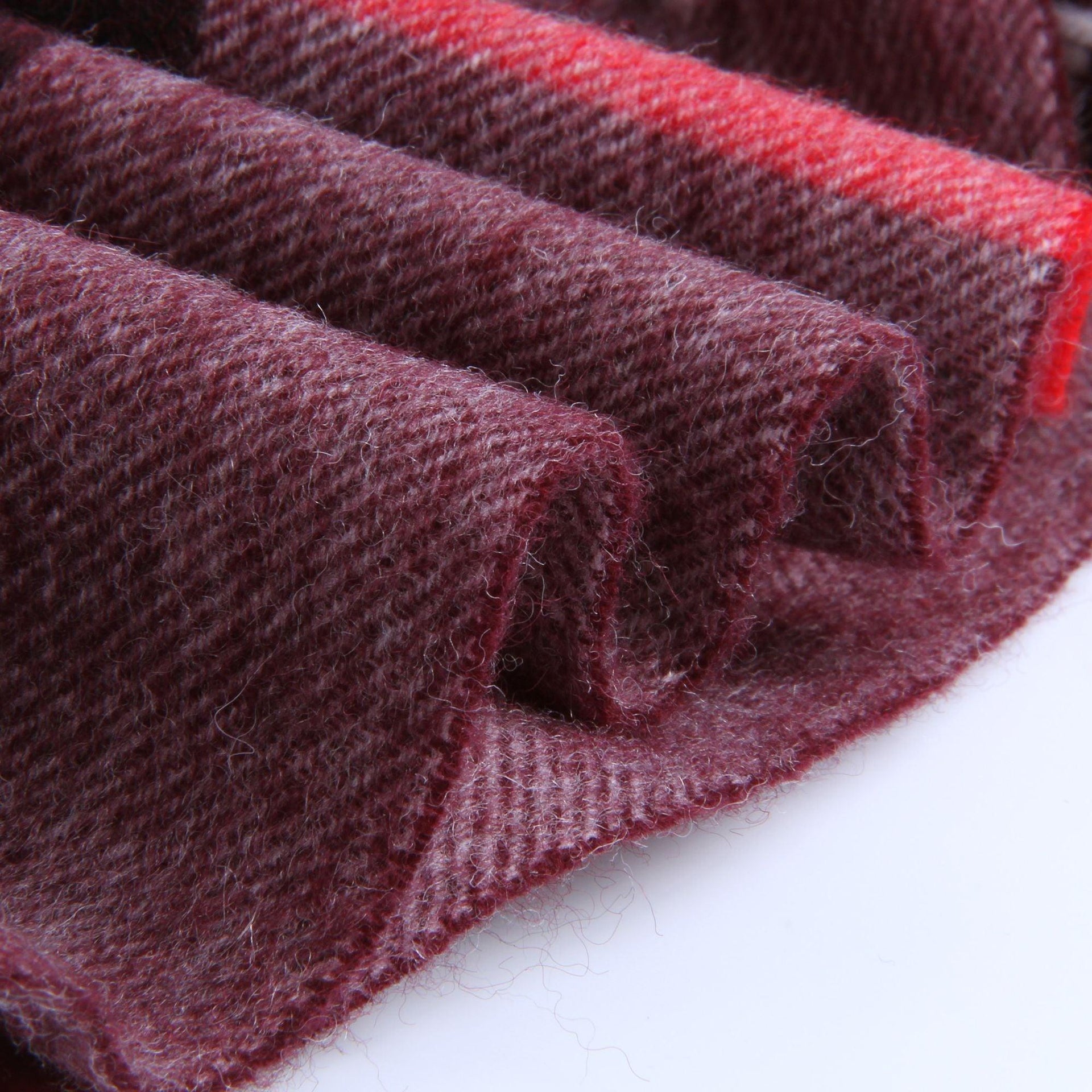 Autumn Winter Super Soft Hijab Classic Cashmere Tartan Lightweight Pure Wool Plaid Scarf Women's Shawls Elegant Thickened To Keep Warm For Women