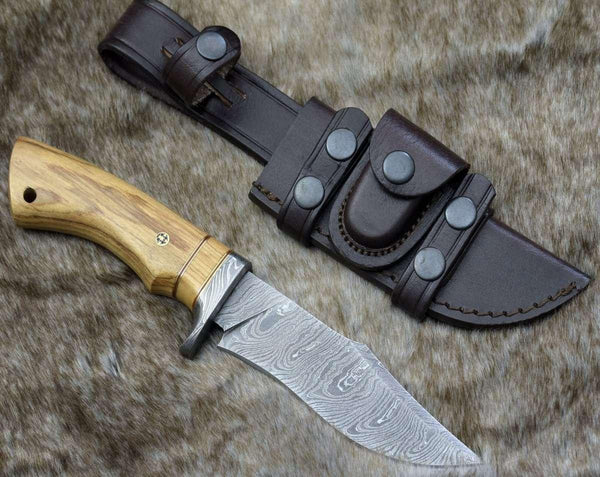 Avatar Damascus Hunting Knife with Exotic Olive Wood Handle - Gifts for You 'n Me