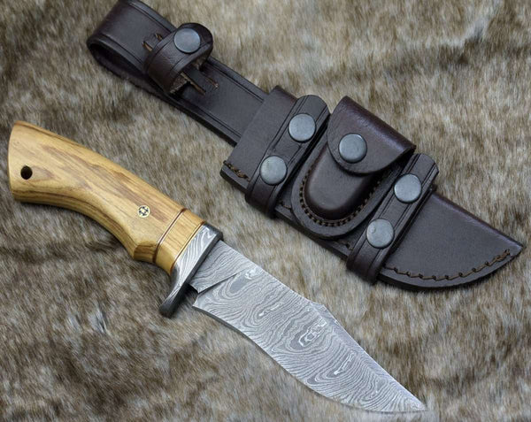 Avatar Damascus Hunting Knife with Exotic Olive Wood Handle