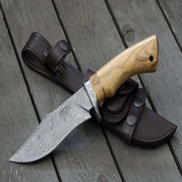 Avatar Damascus Hunting Knife with Exotic Olive Wood Handle