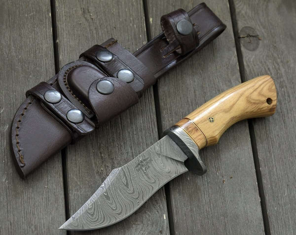Avatar Damascus Hunting Knife with Exotic Olive Wood Handle