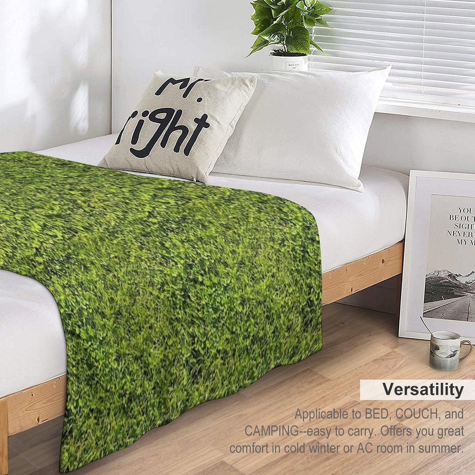 Green Grass Throw Blanket