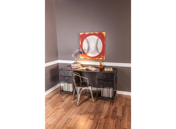 Gunthery Desk
