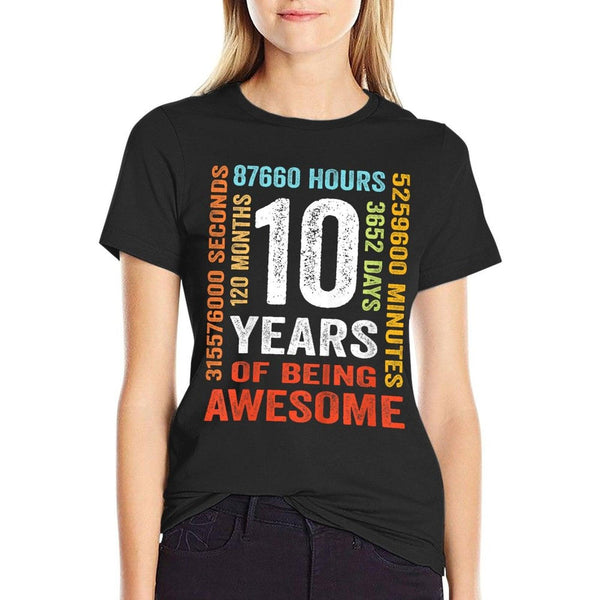 10 Years Old 10th Birthday Gift Vintage Retro 120 Months T-Shirt