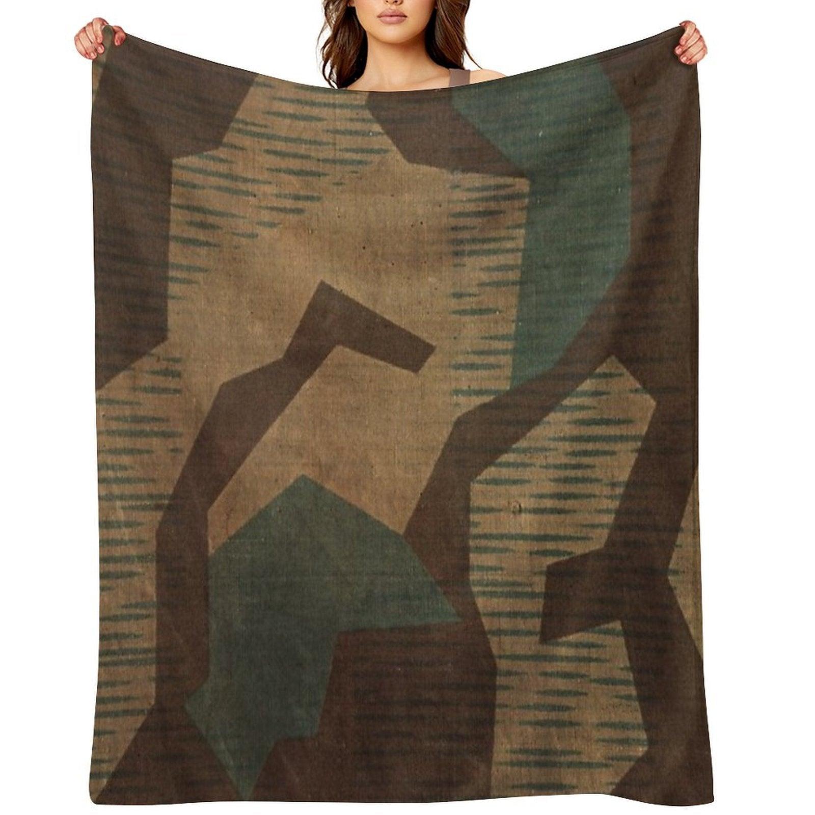 Splintertarn German Ww2 Camouflage (Version 2) Throw Blanket