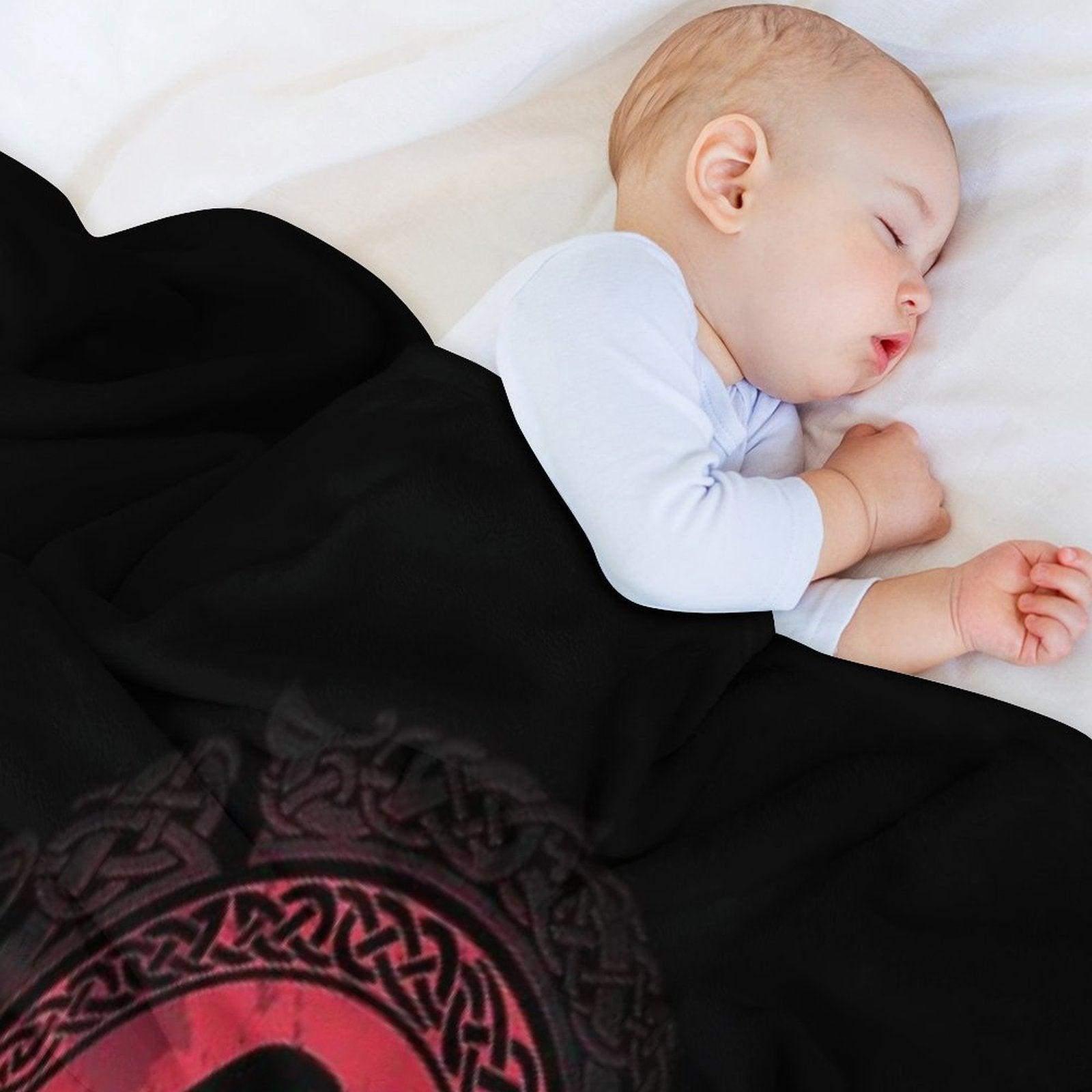 EDDA Throw Blanket