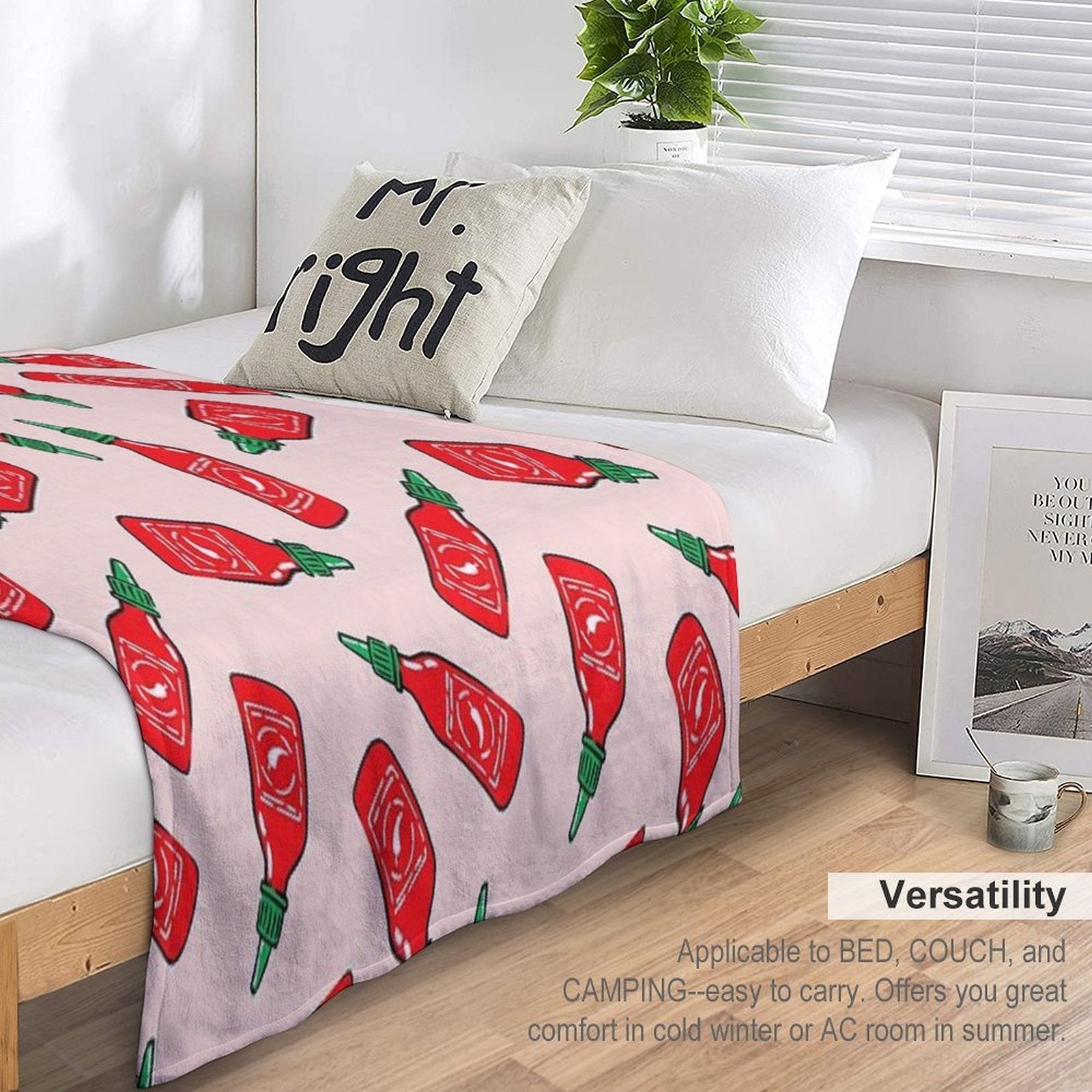 Sriracha Sauce - Pink - Hot Chili Sauce Anti-pilling Throw Blanket