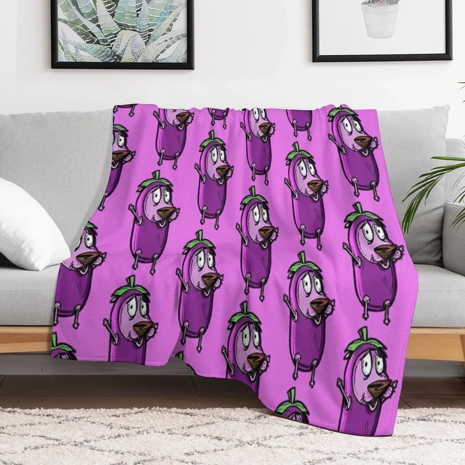 Courage The Cowardly Dog™ in The Great Eggplant Costume Throw Blanket